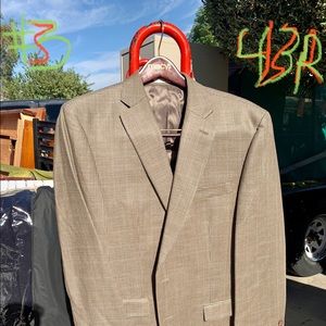 Ralph Lauren 52% Silk 48% wool 43 regular